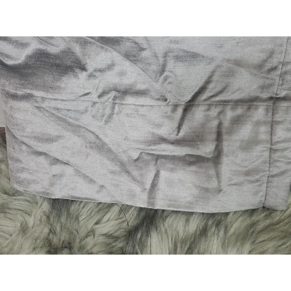 1 DKNY Silver Room Darkening Velvet Rod Pocket Lining Insulated Curtain Panel